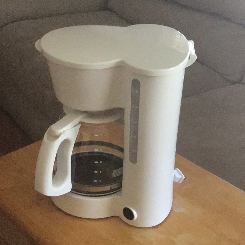 Coffee maker - Picture 2 of 2